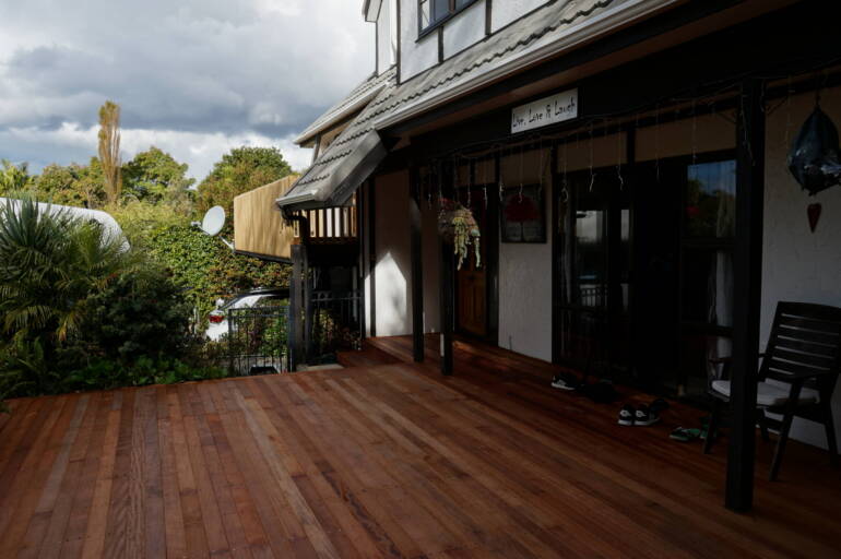 Deck Repair in Auckland: Is Your Deck Safe, and Should You Repair or Replace It?